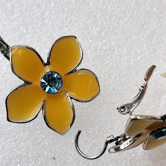 Yellow Enamel Flower Earrings with Blue Rhinestone - Picture 3 of 10